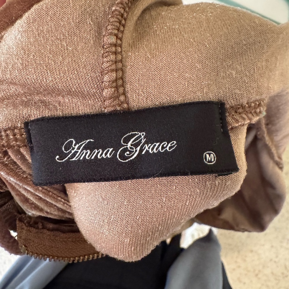 Anna Grace Velvet Women’s Zip-Up Jacket - Picture 4 of 4